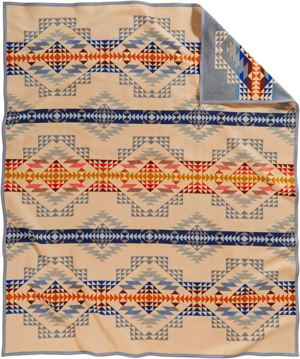 Pendleton Smith Rock Blanket - Unnapped – Indian Traders (L7 Enterprises)