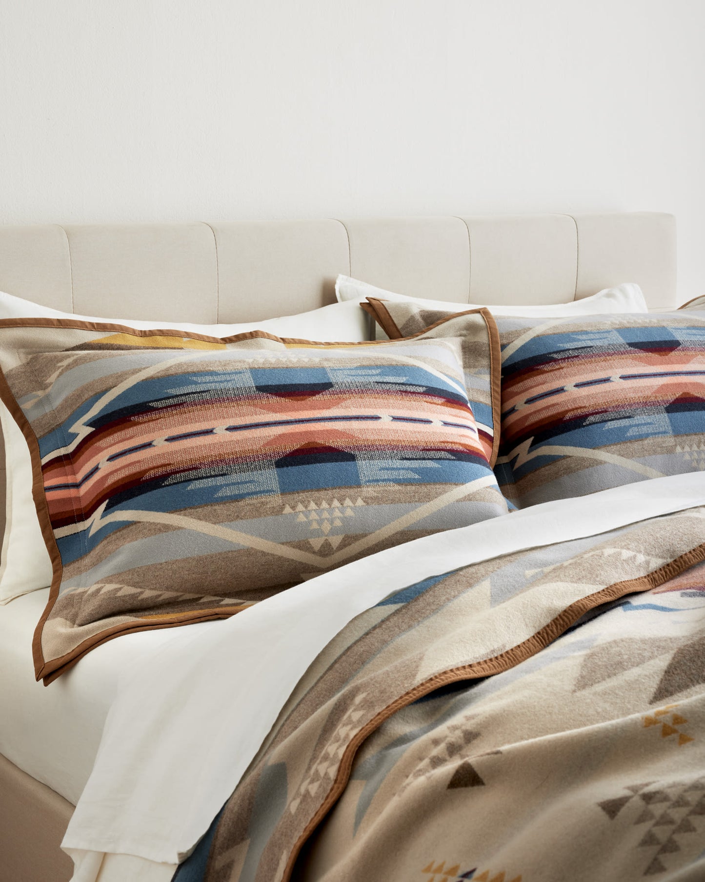 Pendleton White Sands Standard Pillow Sham
