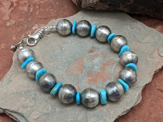 Load image into Gallery viewer, Antiqued Silver Beads and Turquoise Stretch Bracelet
