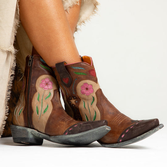 Old Gringo Ladies Rosemary Boot in Brass/Pink