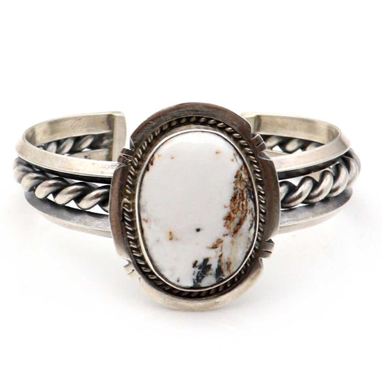 Load image into Gallery viewer, Sterling Silver Bracelet With White Buffalo by Smith
