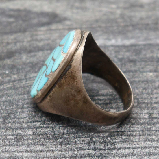 Load image into Gallery viewer, Zuni Fish Scale Turquoise Inlay Ring by Bonney
