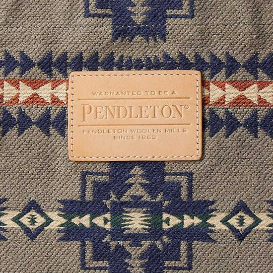 Load image into Gallery viewer, Pendleton Chief Joseph Tote Taupe
