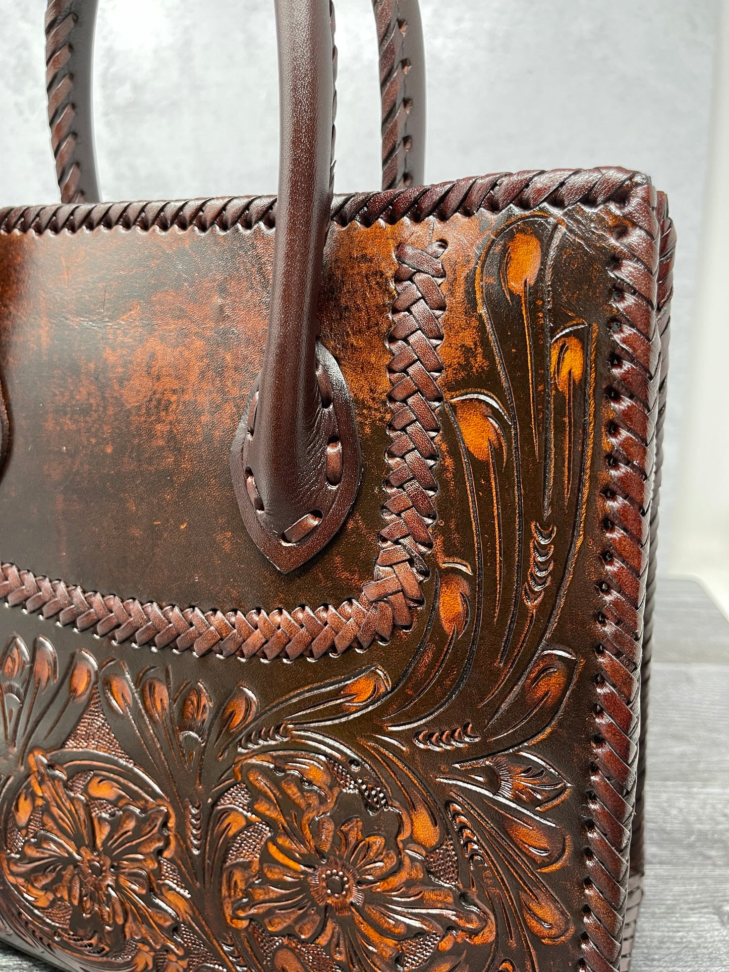 Alexis Tote by Que Chula