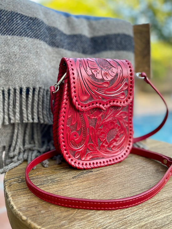 Chiquita Crossbody - Red
