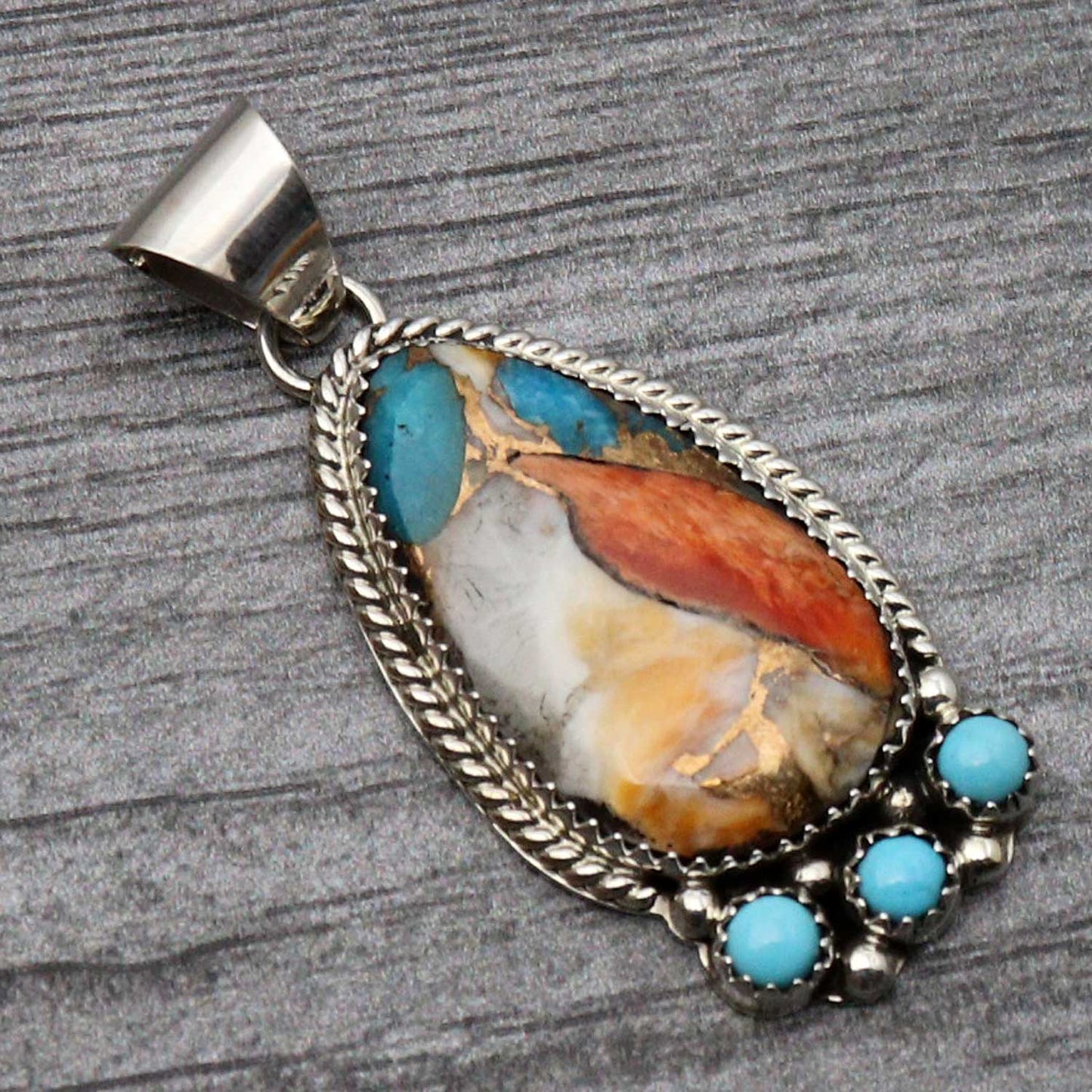 Load image into Gallery viewer, Oyster Copper Turquoise Pendant by Yazzie

