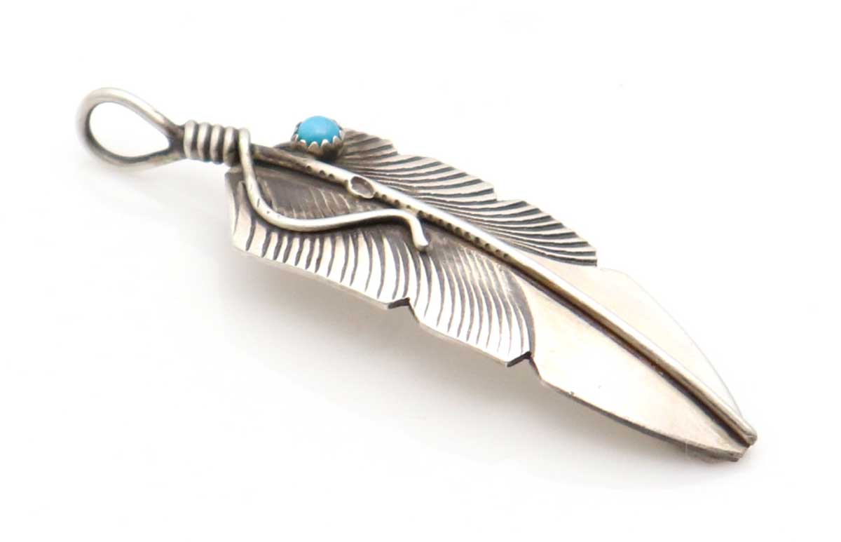 Load image into Gallery viewer, 2&amp;quot; Feather Pendant by Chris Charley
