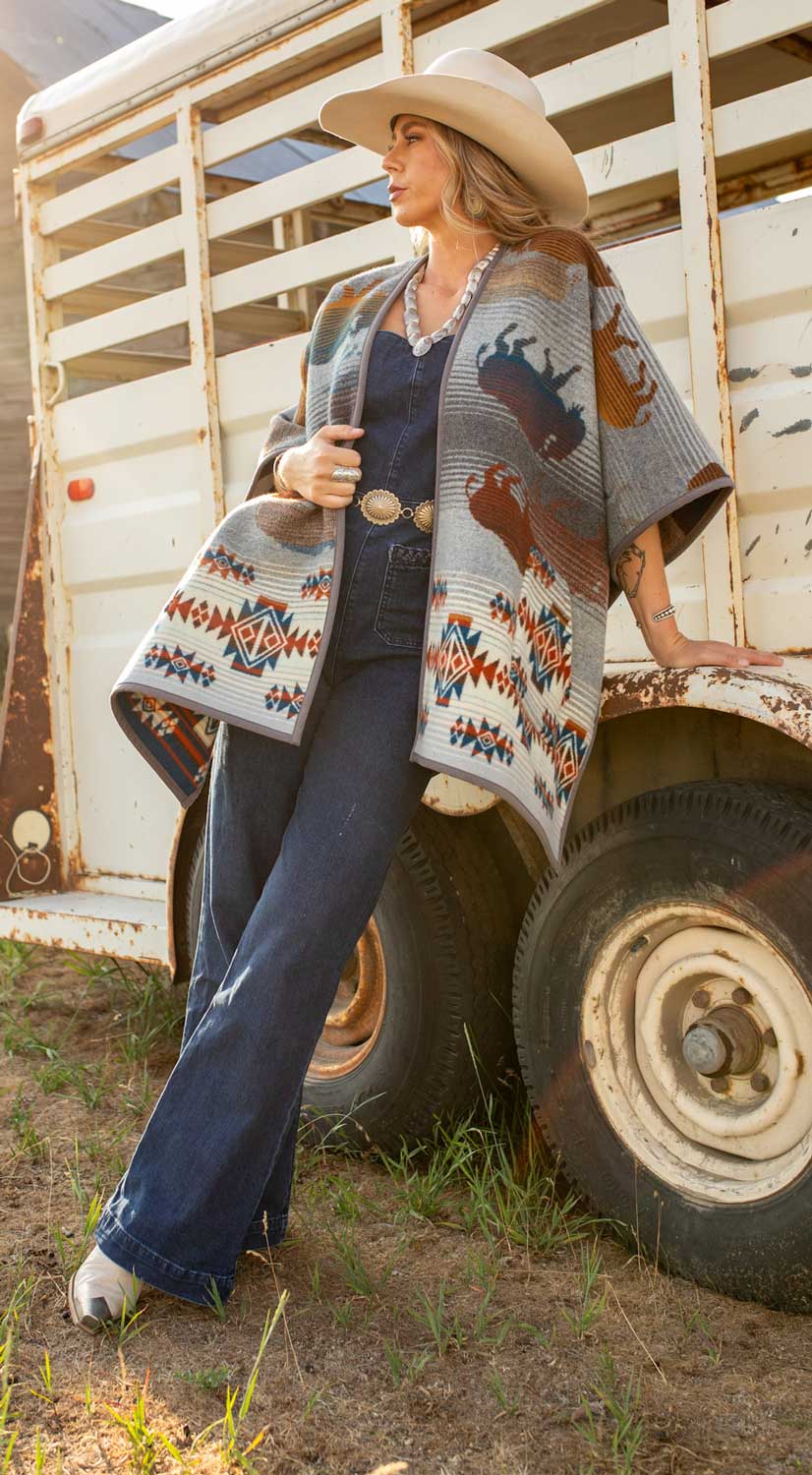 Prairie Rush Hour Ruana – Indian Traders (L7 Enterprises)