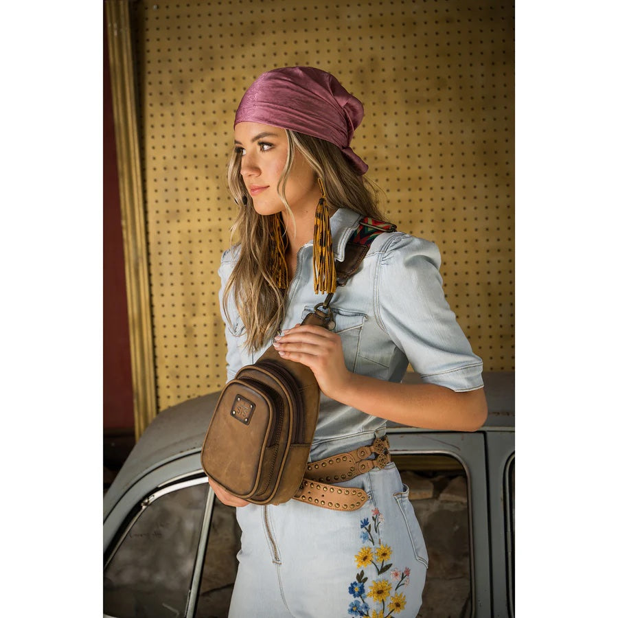 STS Ranchwear Baroness Basic Bliss Sojourner Sling Bag