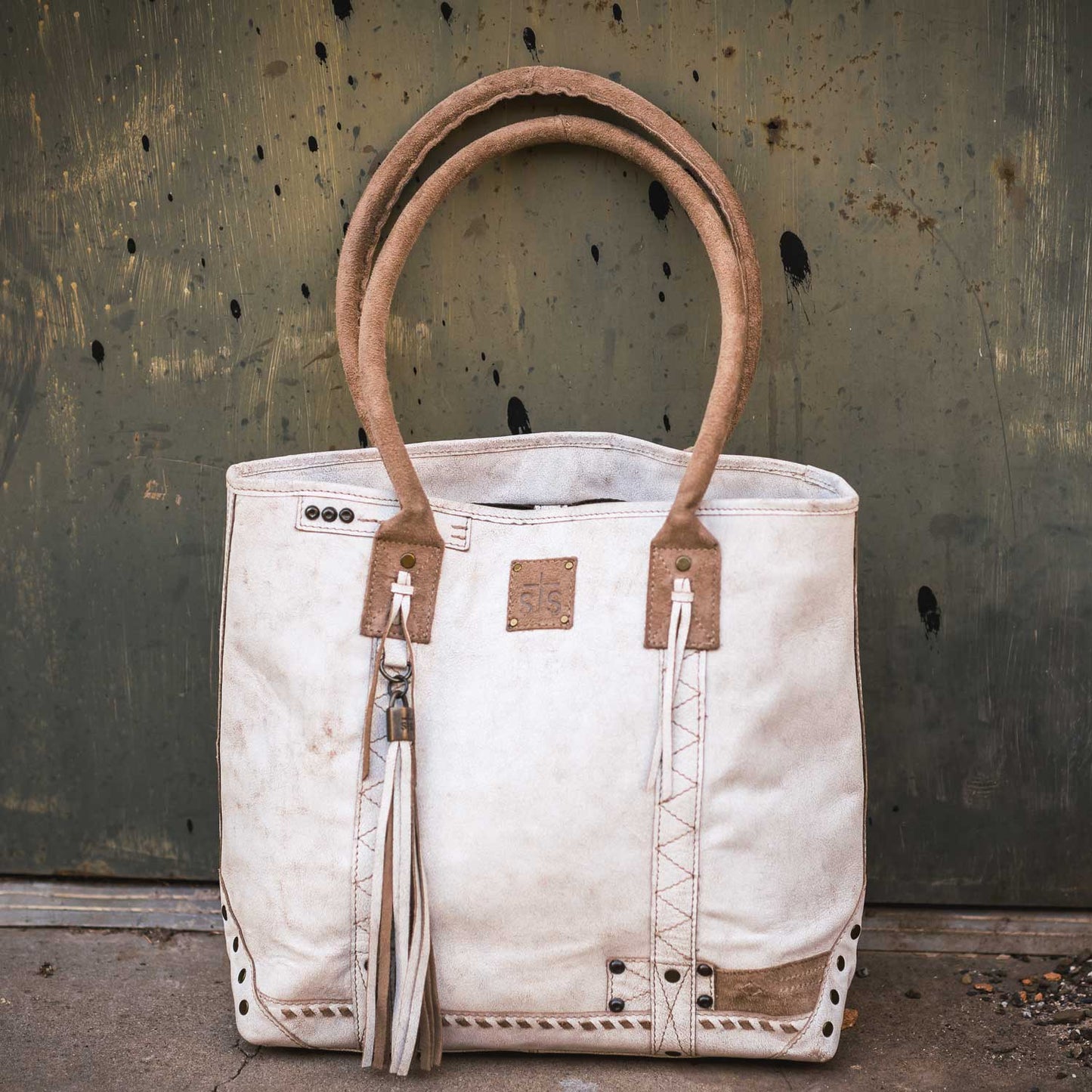 STS Ranchwear Cremello Tote