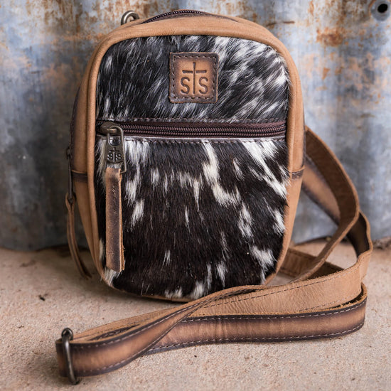 Cowhide Auzlyn Crossbody By STS Ranchwear