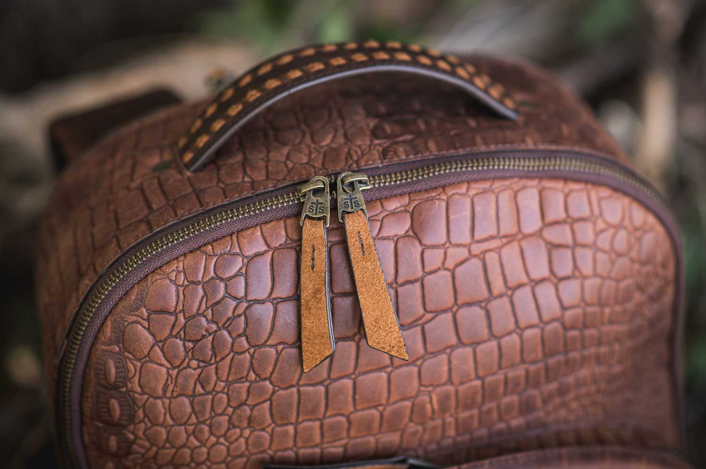Load image into Gallery viewer, Catalina Croc Concealed Carry Backpack With Laptop Compartment
