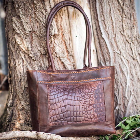 Load image into Gallery viewer, Catalina Croc Tote By STS
