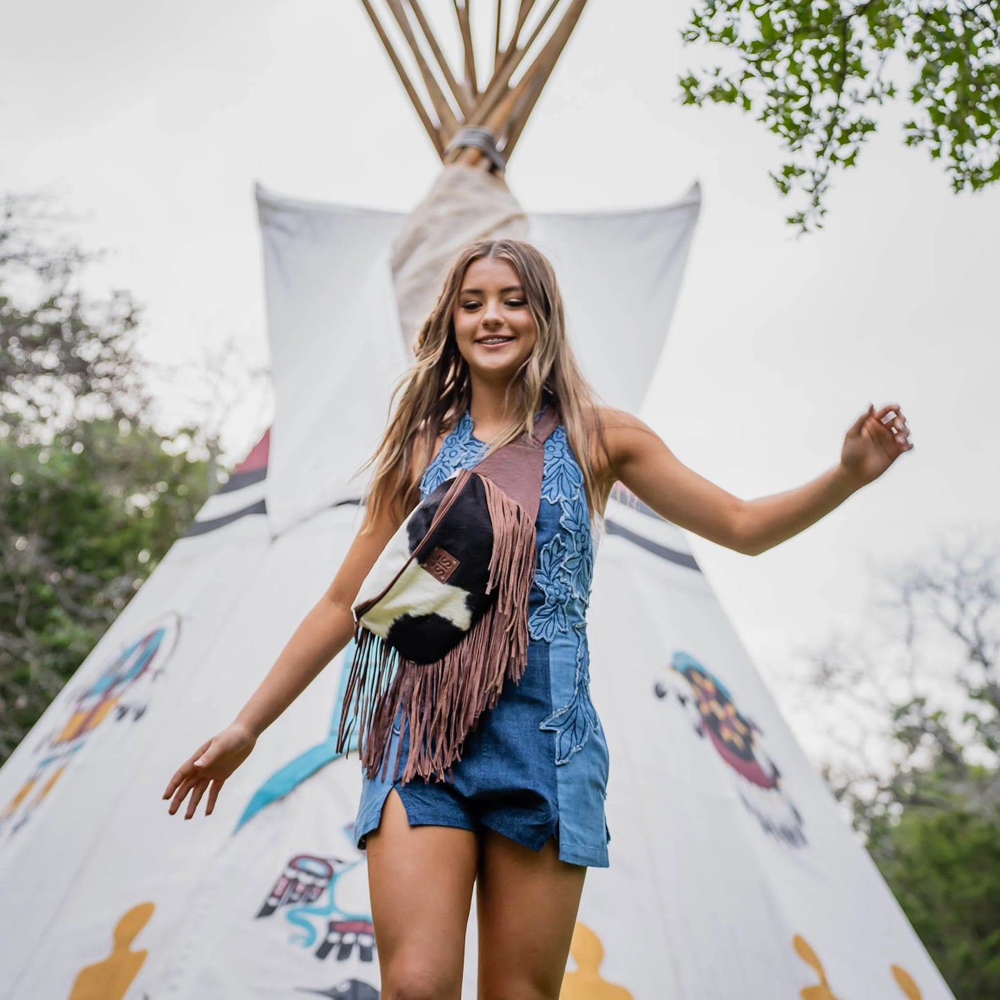 STS Ranchwear Womens Indie Cowhide Hildy Fringe Brown Leather Sling Bag