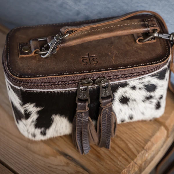STS Ranchwear Petite Cowhide Train Case
