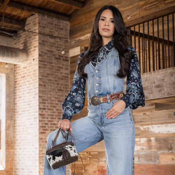 STS Ranchwear Petite Cowhide Train Case