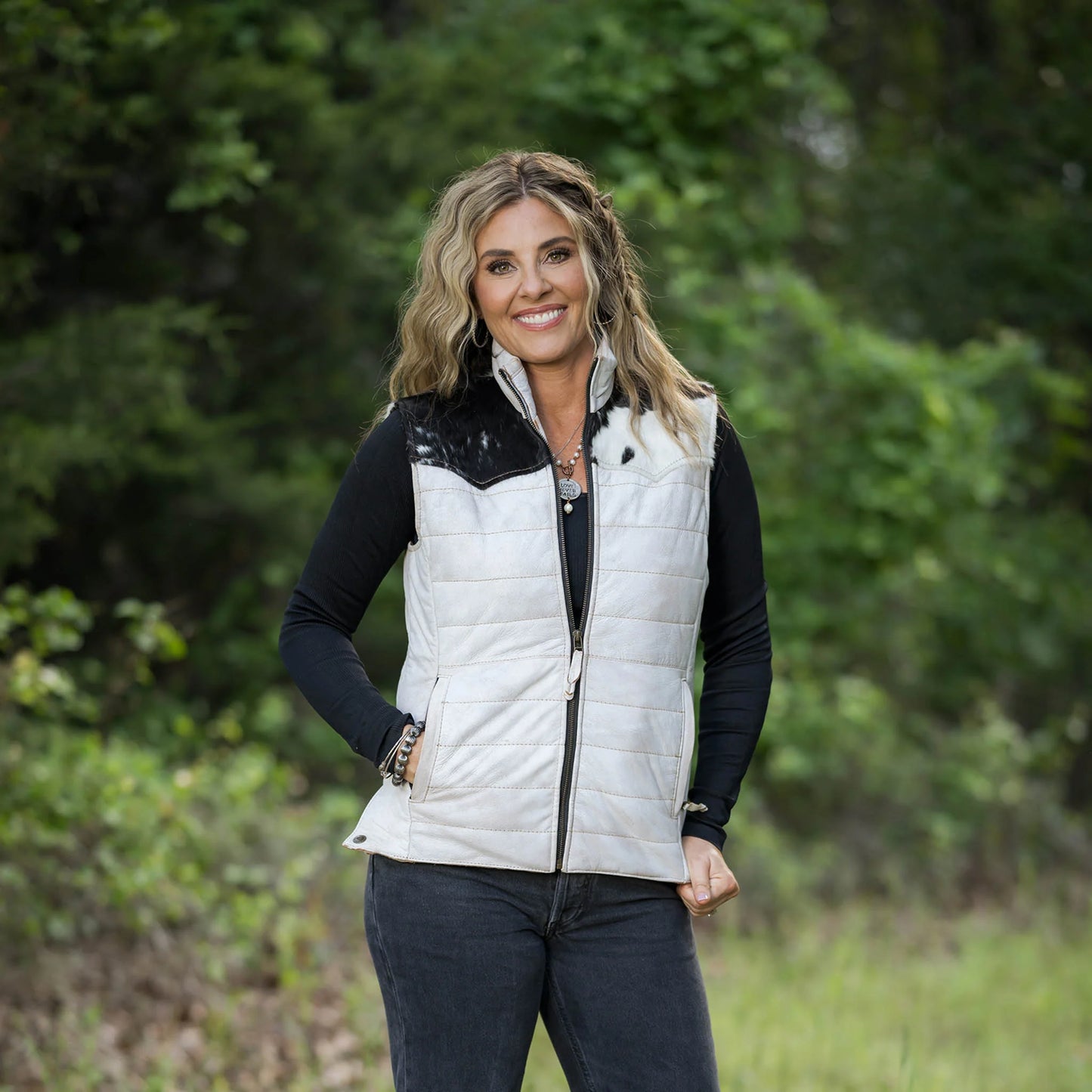STS Ranchwear's Women's Adalyn Vest - Cremello