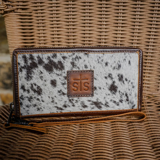 Vaquero Cowhide Bifold Wallet by STS Ranchwear