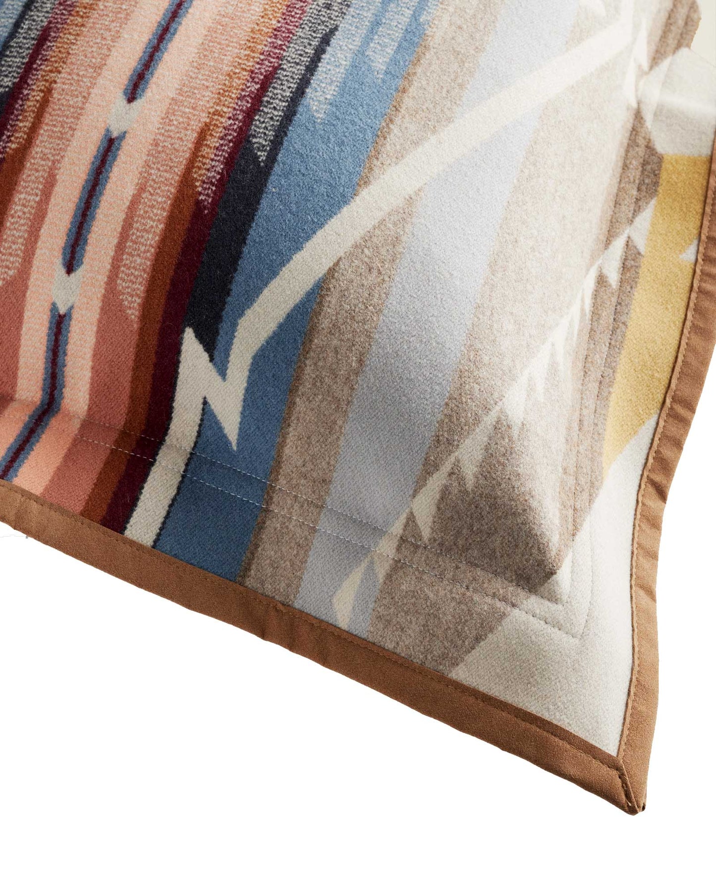 Load image into Gallery viewer, Pendleton White Sands Standard Pillow Sham
