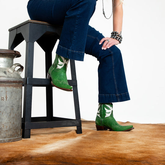 Old Gringo Yippee Ki Yay Amity Short Boot - Green/Crackled White