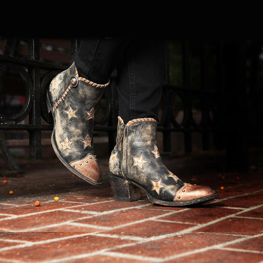 Old Gringo Yippee Ki Yay Glamis Ankle Bootie- Beige/Black