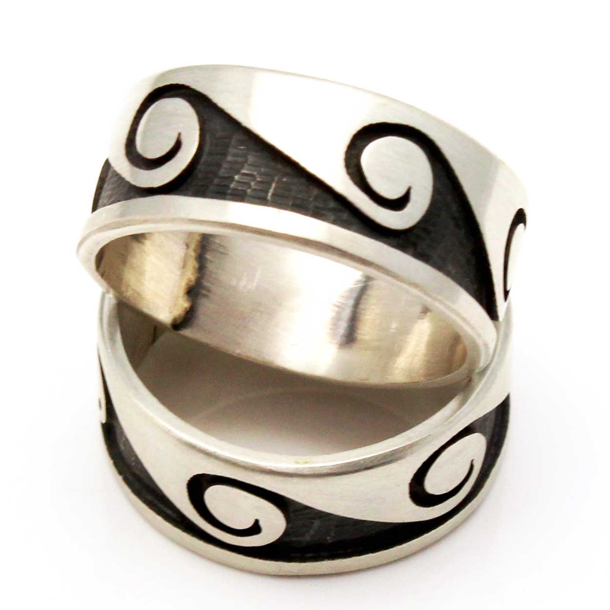 Load image into Gallery viewer, 3/8&amp;quot; Hopi Band Ring -Multiple Sizes
