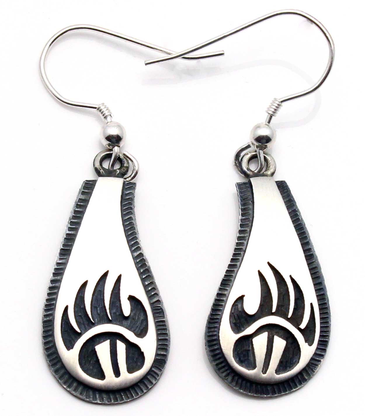 Load image into Gallery viewer, 1 1/8&amp;quot; Hopi Silver Bear Paw Earrings
