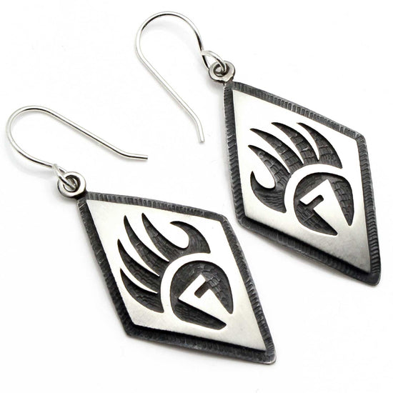 Load image into Gallery viewer, 1.5&amp;quot; Hopi Overlay Bear Paw Earrings

