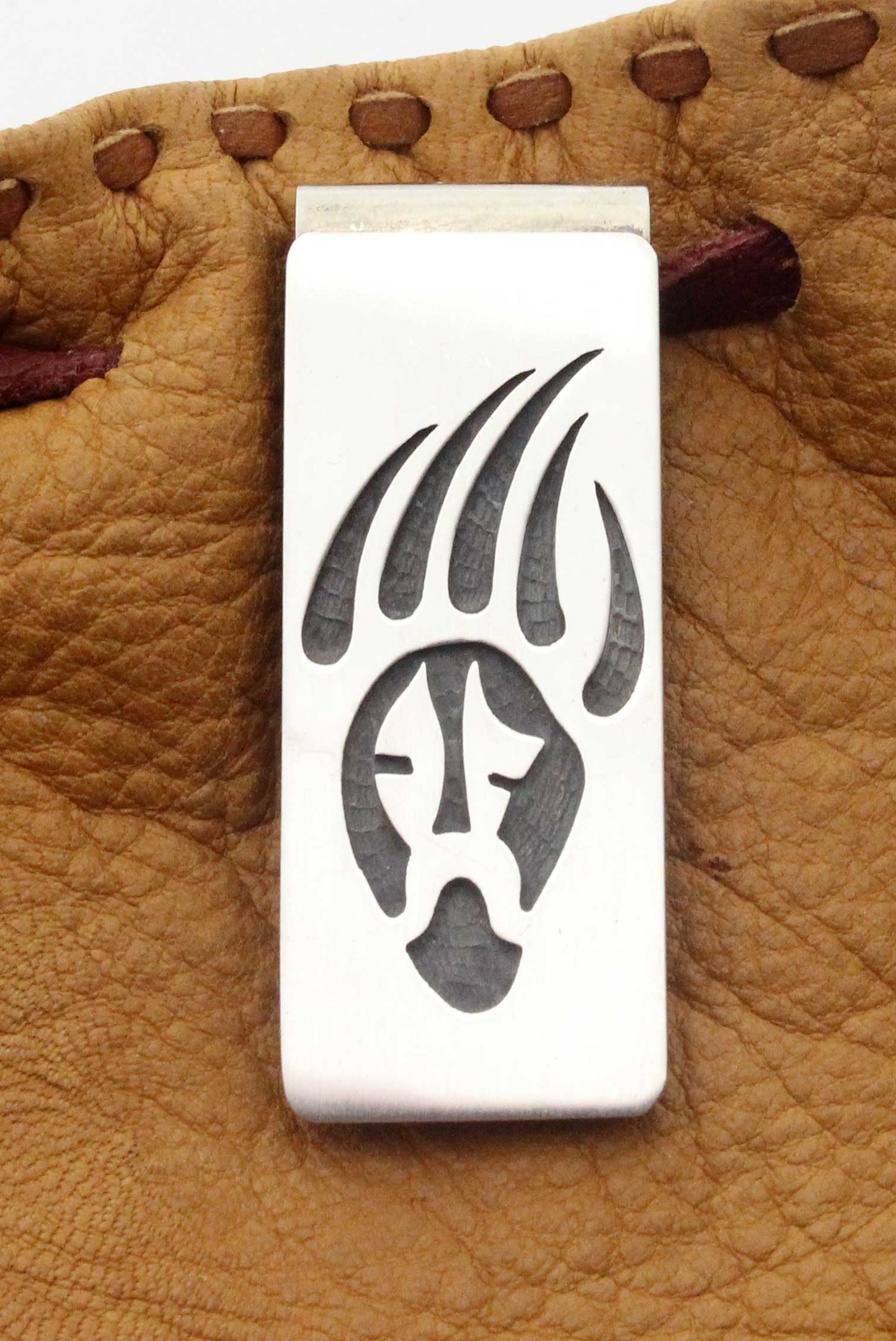 Load image into Gallery viewer, Hopi Money Clip- Bear Paw

