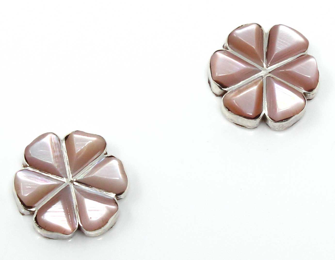 Load image into Gallery viewer, Zuni Pink Mussel Inlay Flower Stud Earrings
