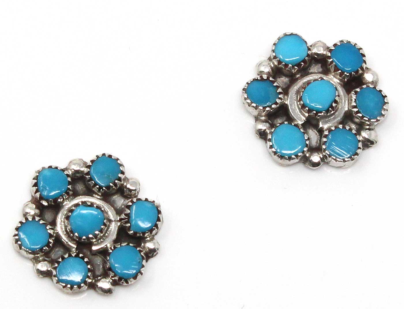 Zuni Turquoise Cluster Stud Earrings by Leekity