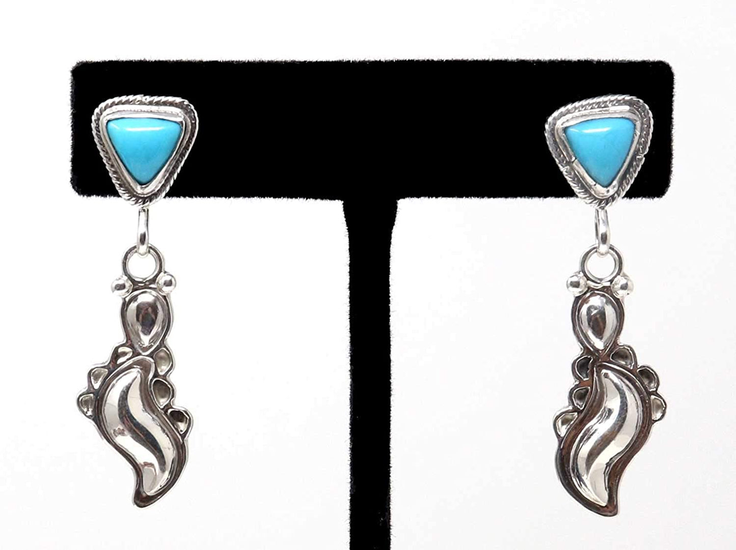 Load image into Gallery viewer, Turquoise Repousse Earrings by Louise Joe
