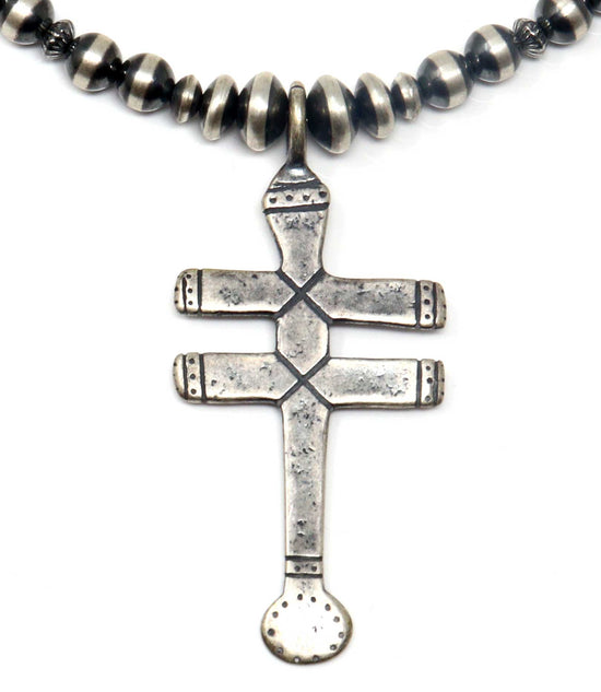 Navajo Pearl Necklace With Pueblo Cross Pendant