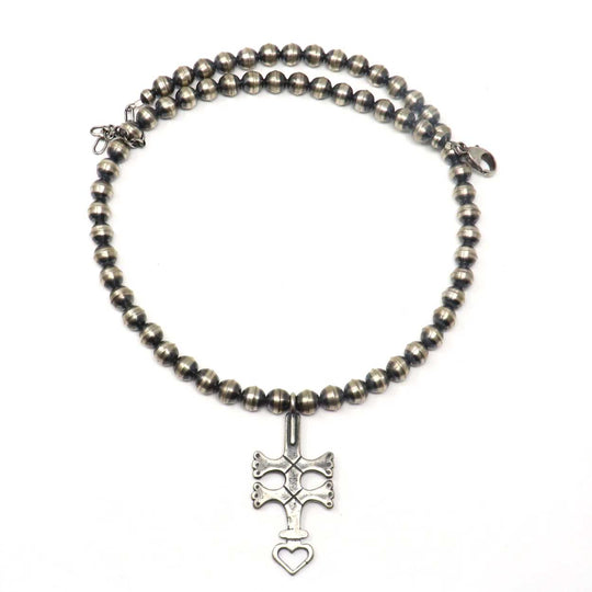 Navajo Pearls Necklace With Pueblo Cross Pendant