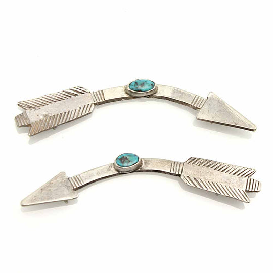 Pair of Arrow Collar Tabs