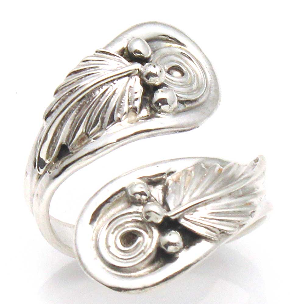 Adjustable Navajo Leaf Ring by Pino