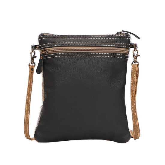Load image into Gallery viewer, Cube Design Crossbody Bag
