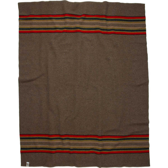 Pendleton Yakima Camp Blanket Queen Size- Mineral Umber